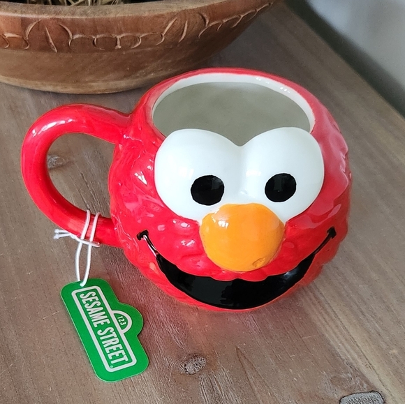 โ Sesame Street Elmo Coffee Mug โ Large, NWT, Hand Painted Muppet Character - Picture 2 of 15